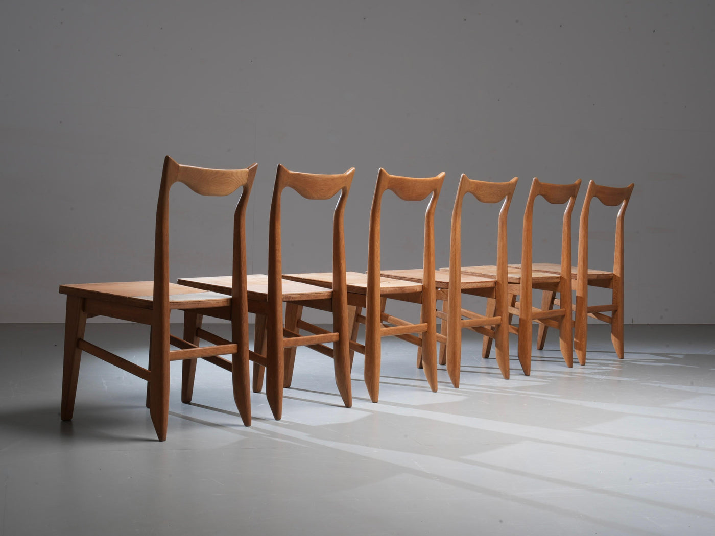 Set of 6 Guillerme et Chambron Dining Chairs in Oak, France, 1960's