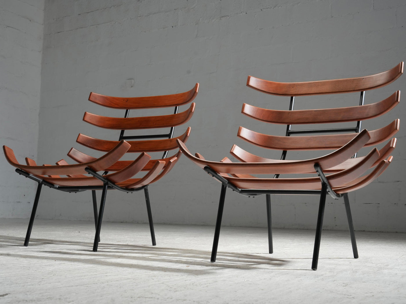 Set of Two Costela Lounge Chairs by M. Eisler and C. Hauner, Brazil, 1950's
