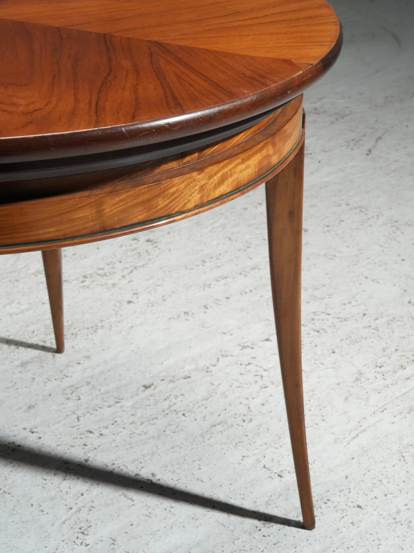 Round Coffee Table by Giuseppe Scapinelli in Wood, Brazil, 1950's
