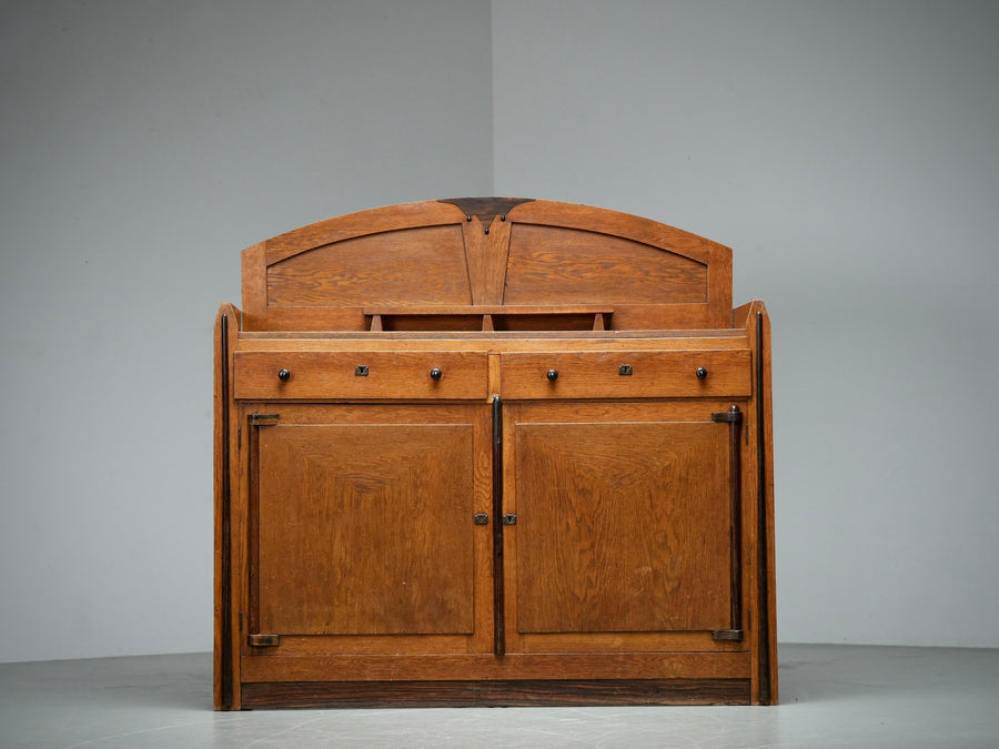 Art Deco Bar Cabinet in Solid Oak and Coromandel, Europe, 1930