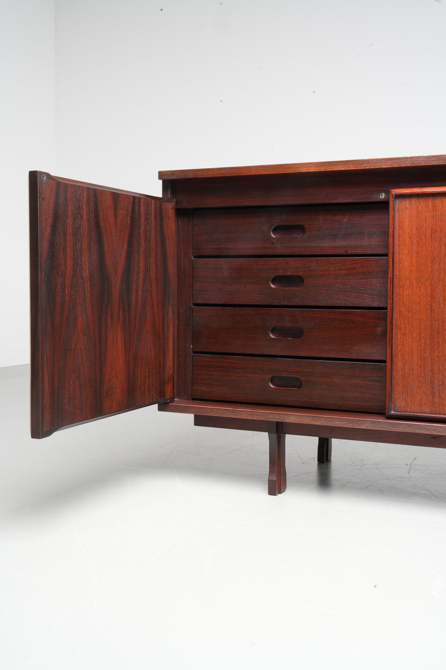 Large 4-door Credenza in Oak and Teak, Italy, 1960's