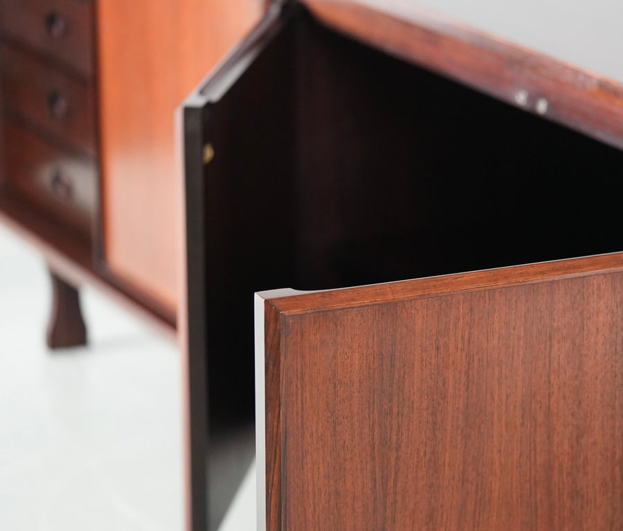 Large 4-door Credenza in Oak and Teak, Italy, 1960's