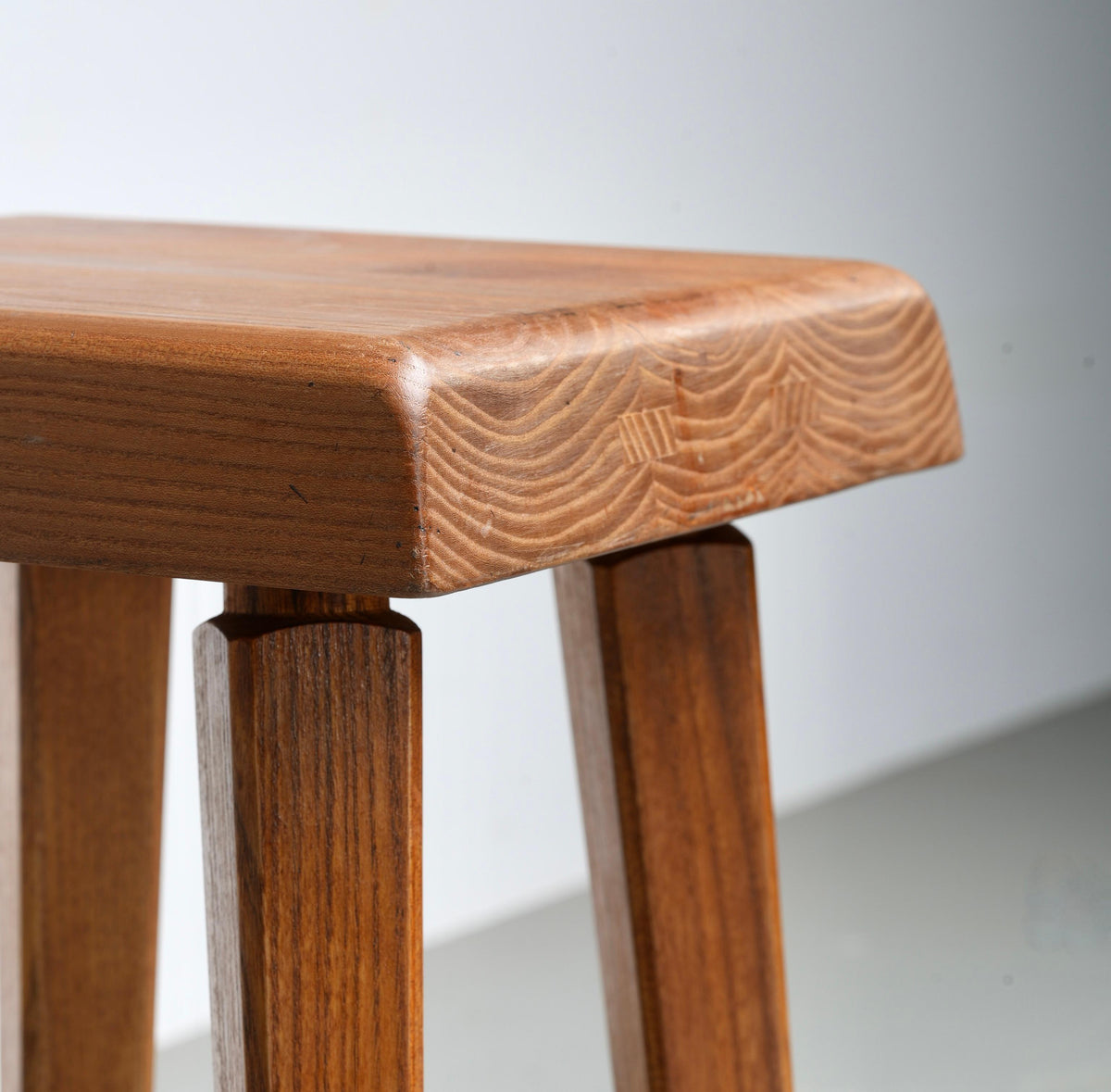 Set of 2 Pierre Chapo Stools S01 patinated old version in Elm, France, 1970's