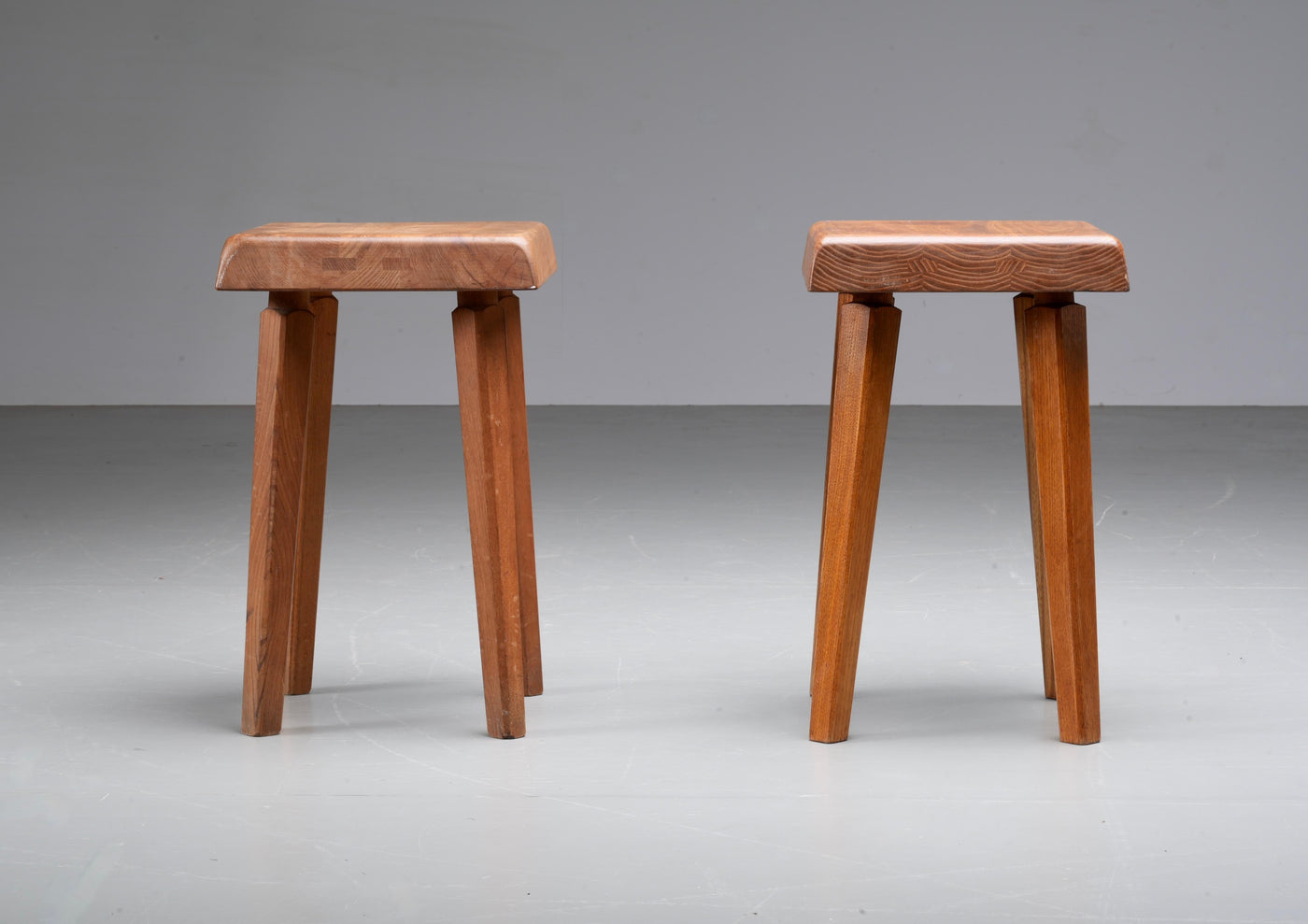 Set of 2 Pierre Chapo Stools S01 patinated old version in Elm, France, 1970's