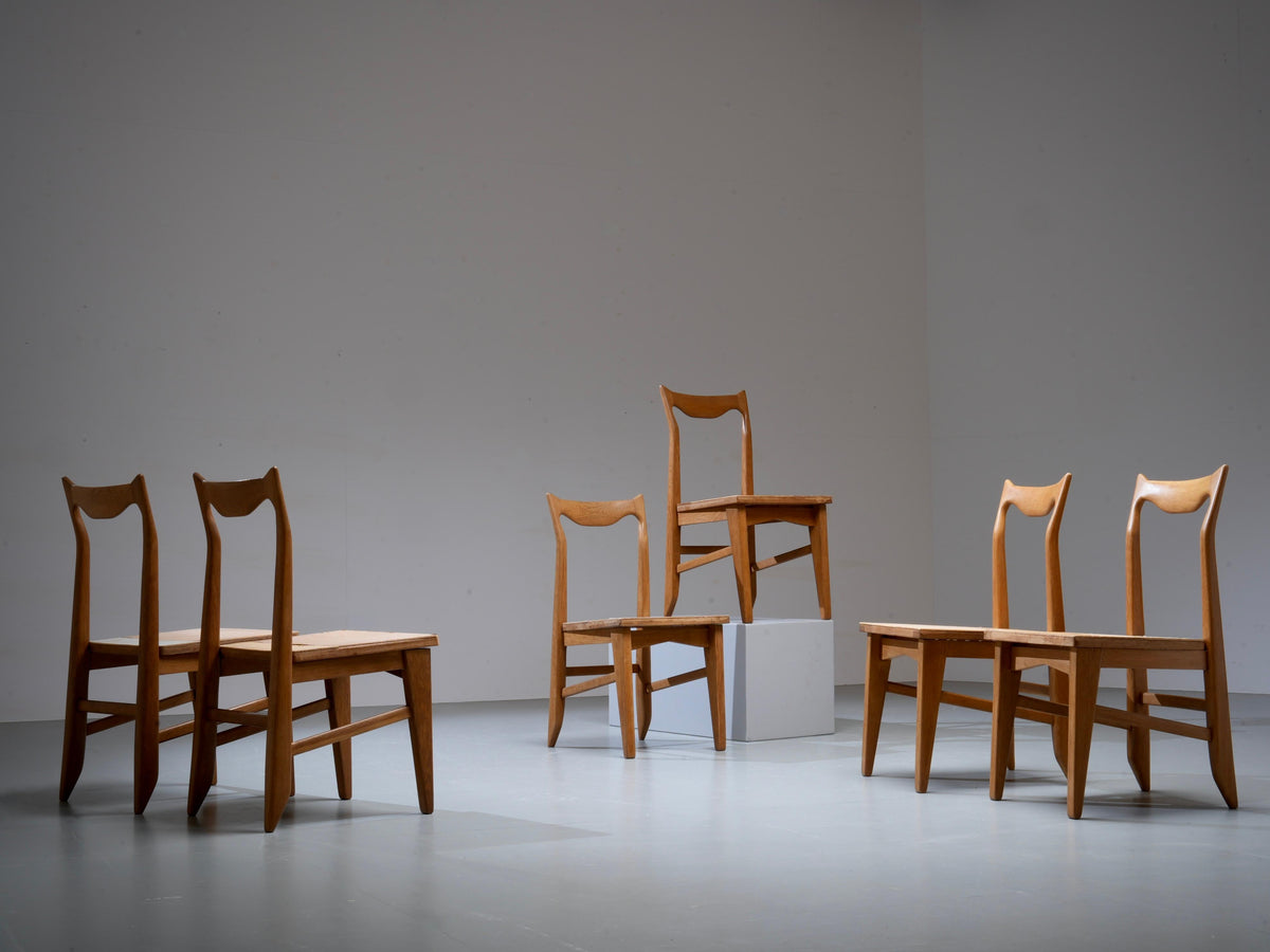 Set of 6 Guillerme et Chambron Dining Chairs in Oak, France, 1960's