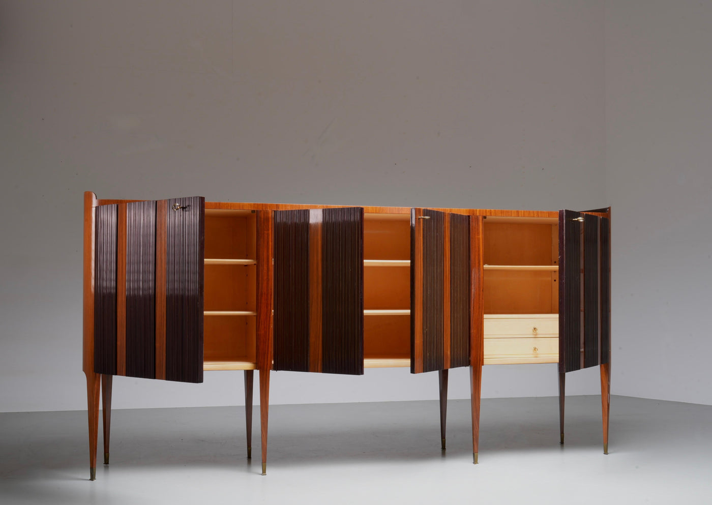 Paolo Buffa Eight-Legs Grande Credenza in Wood, Brass and Glass, Italy, 1950's