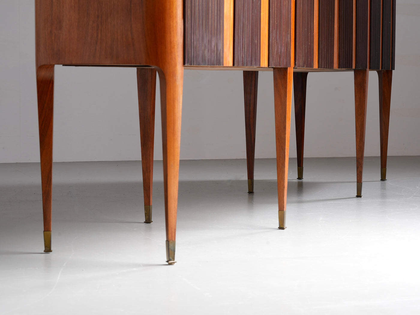 Paolo Buffa Eight-Legs Grande Credenza in Wood, Brass and Glass, Italy, 1950's
