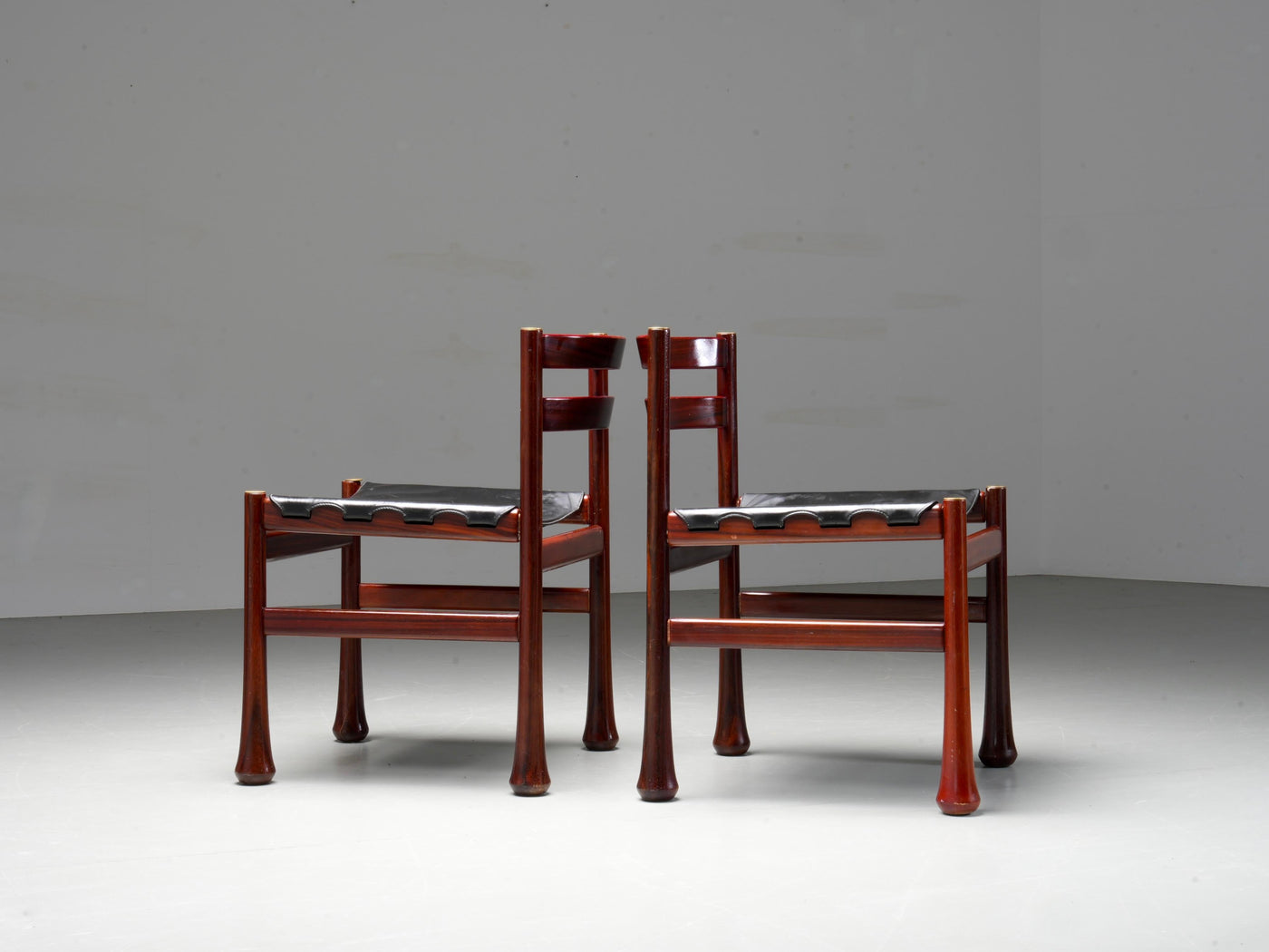 Set of 6 Dining Chairs by Luciano Frigerio in Wood and Leather, Italy, 1970's