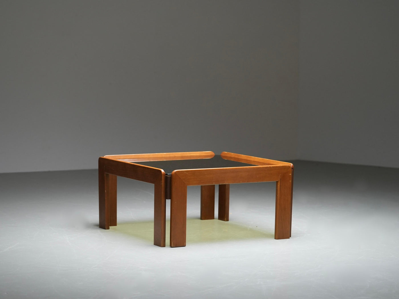 Afra and Tobia Scarpa Coffee Table in Walnut and Glass, Italy, 1960's