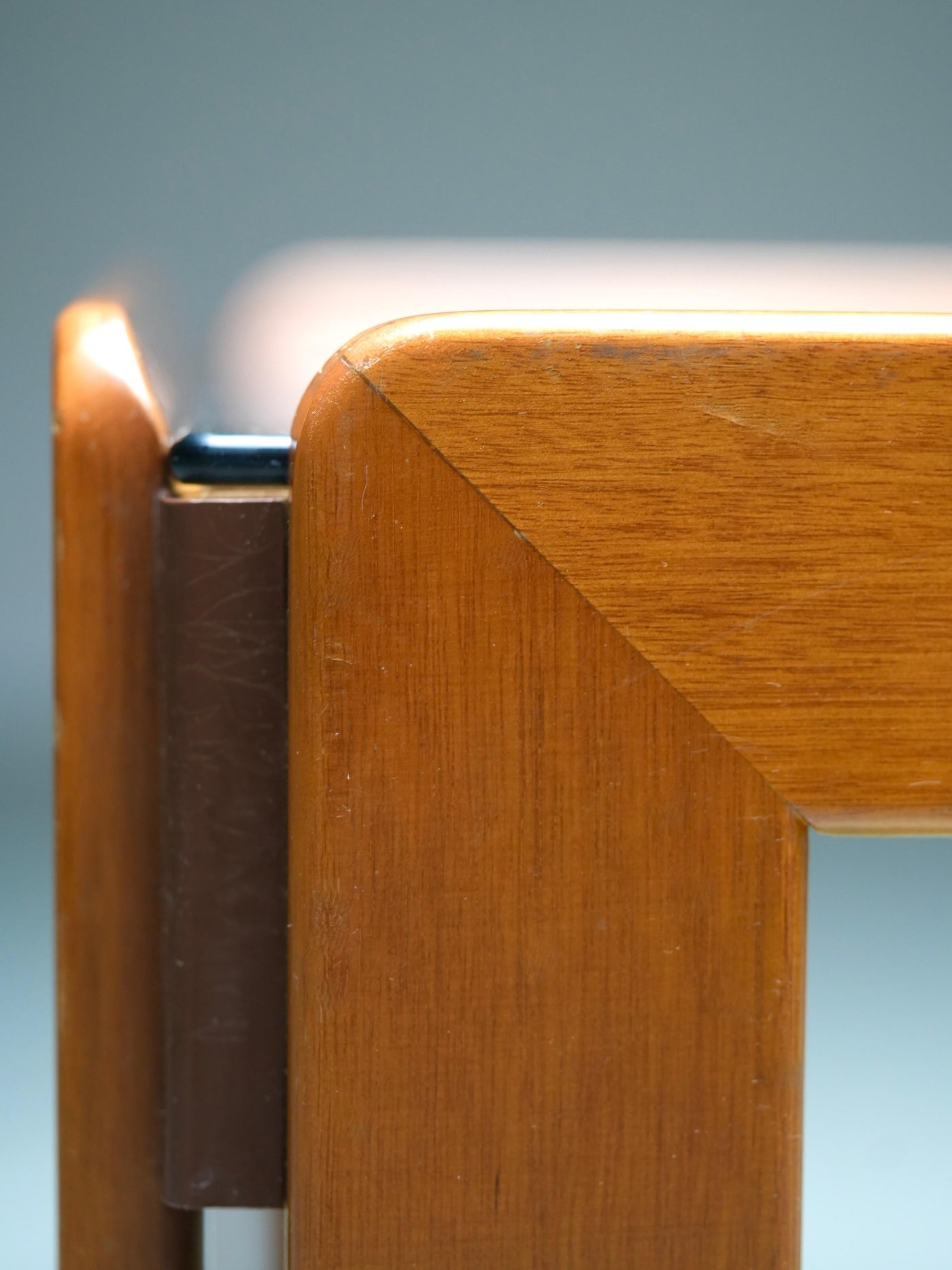 Afra and Tobia Scarpa Coffee Table in Walnut and Glass, Italy, 1960's
