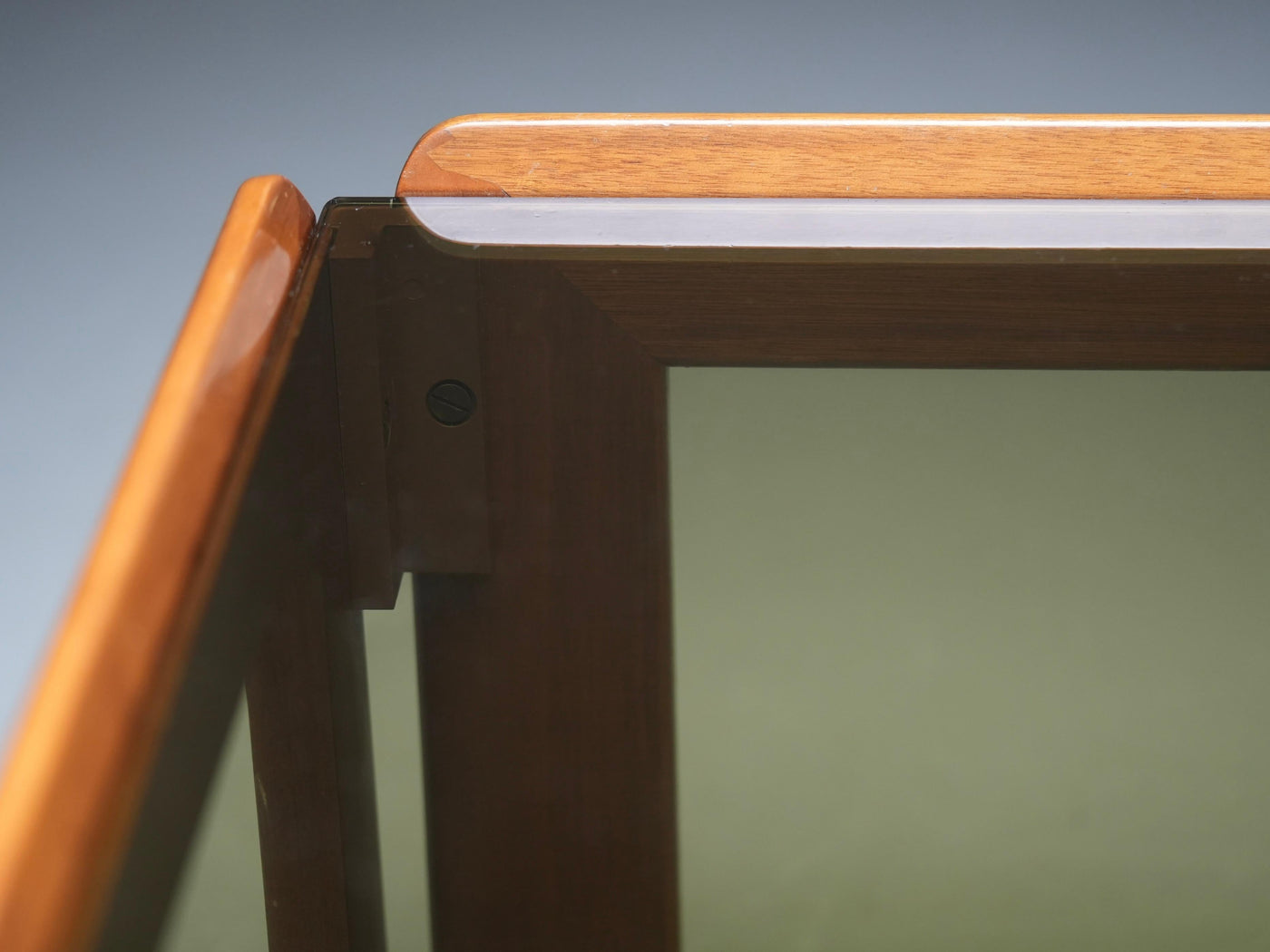 Afra and Tobia Scarpa Coffee Table in Walnut and Glass, Italy, 1960's