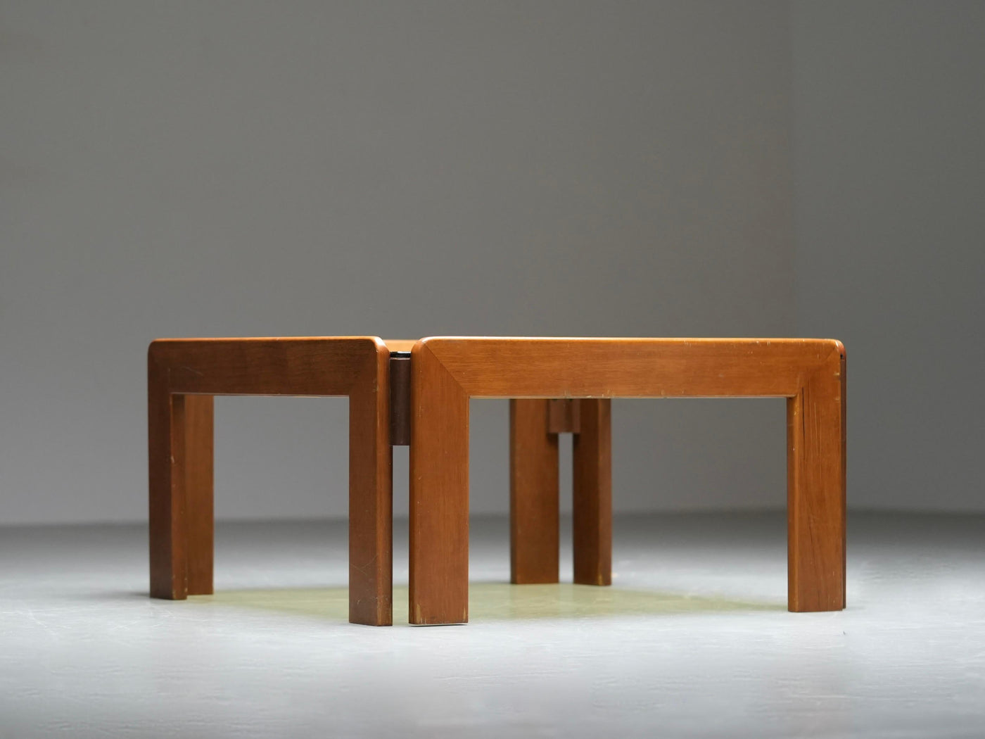 Afra and Tobia Scarpa Coffee Table in Walnut and Glass, Italy, 1960's