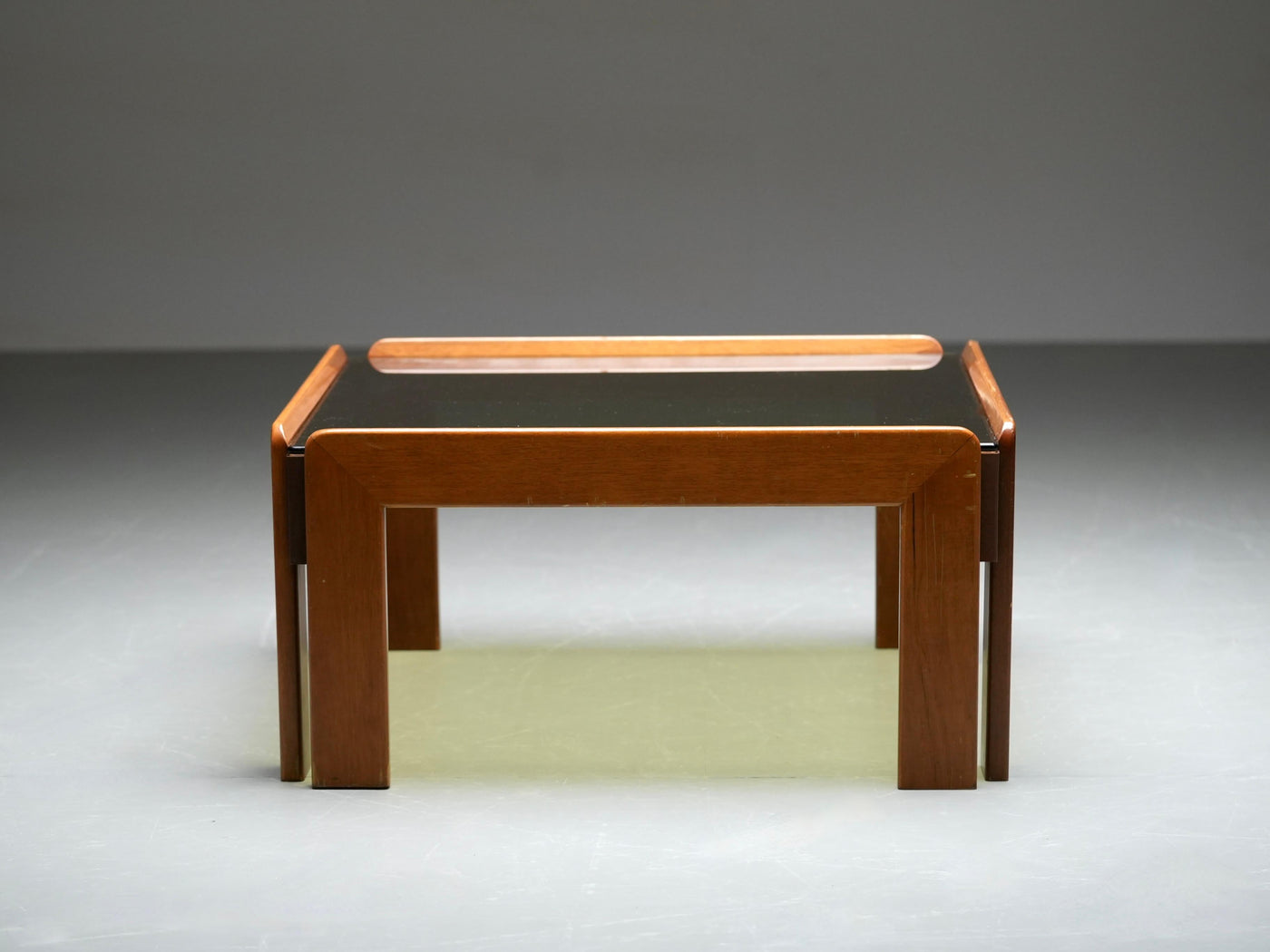 Afra and Tobia Scarpa Coffee Table in Walnut and Glass, Italy, 1960's