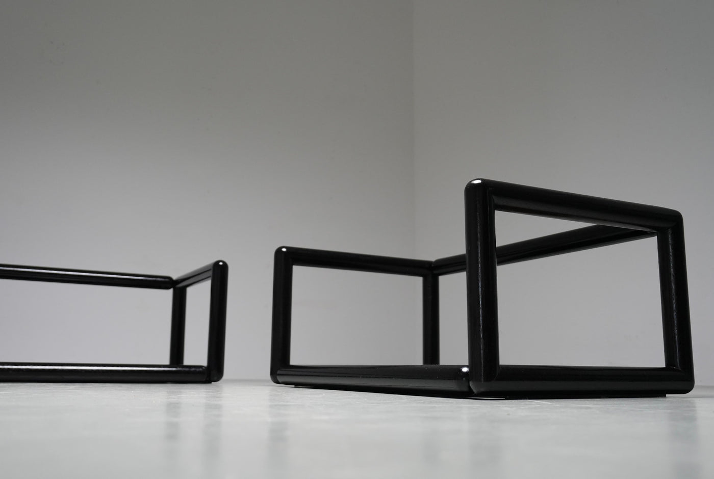 Set of 4 first edition Carlo Scarpa 'Cornaro' Sofa's for Simon, Italy, 1970's