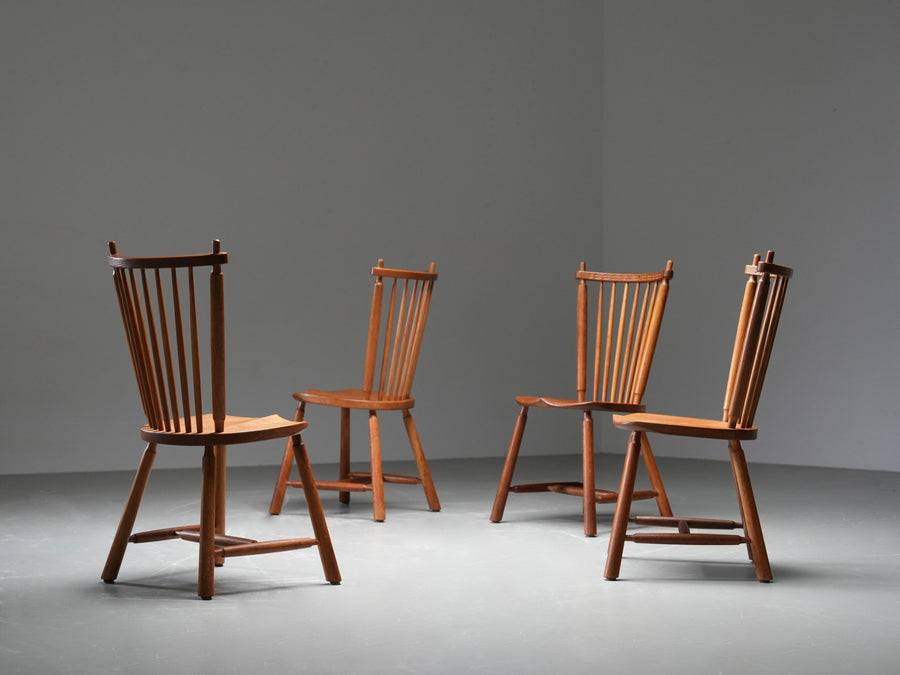 Set of 8 Spindle-Back Chairs in Oak by 'De Ster' Gelderland, 1960's