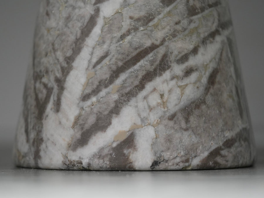 Angelo Mangiarotti 'M1' Dining Table for Skipper in light grey Marble, 1969