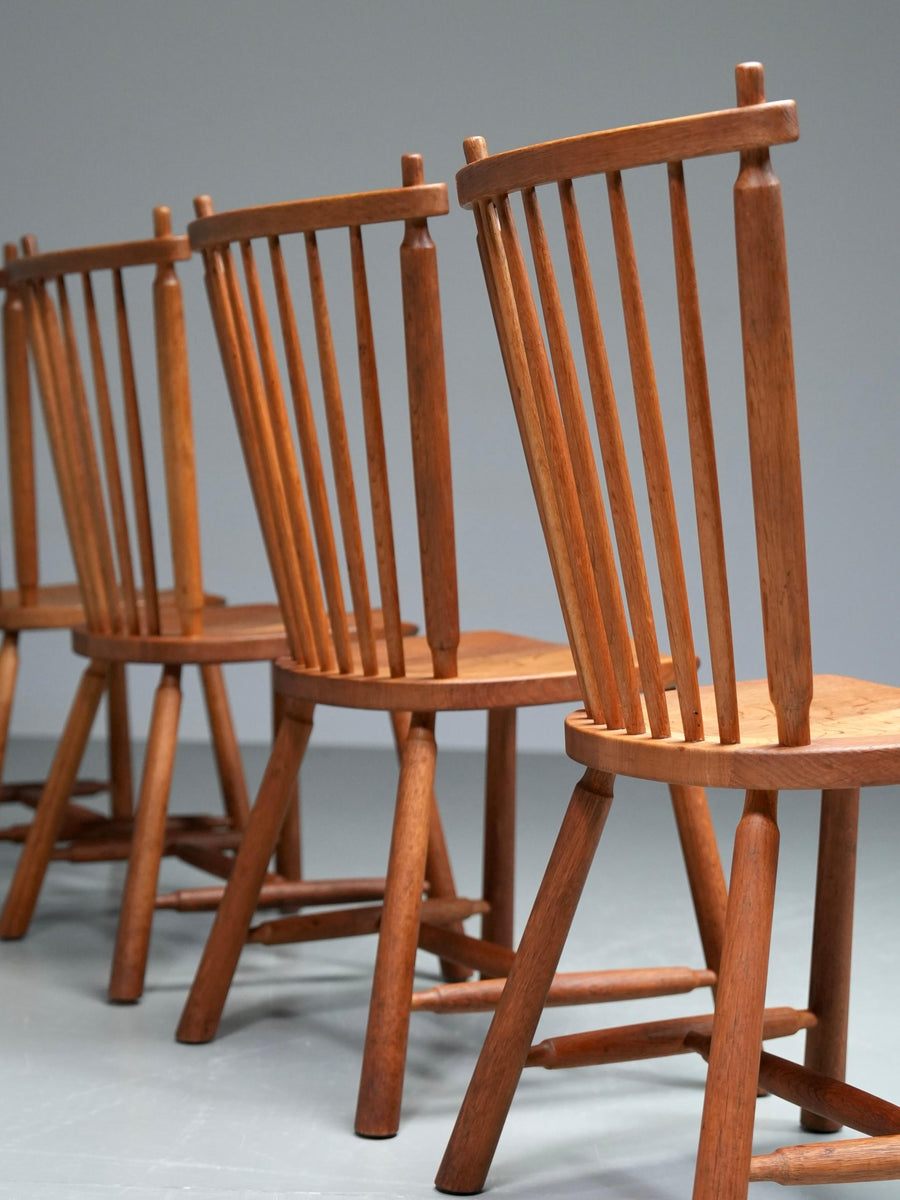 Set of 8 Spindle-Back Chairs in Oak by 'De Ster' Gelderland, 1960's