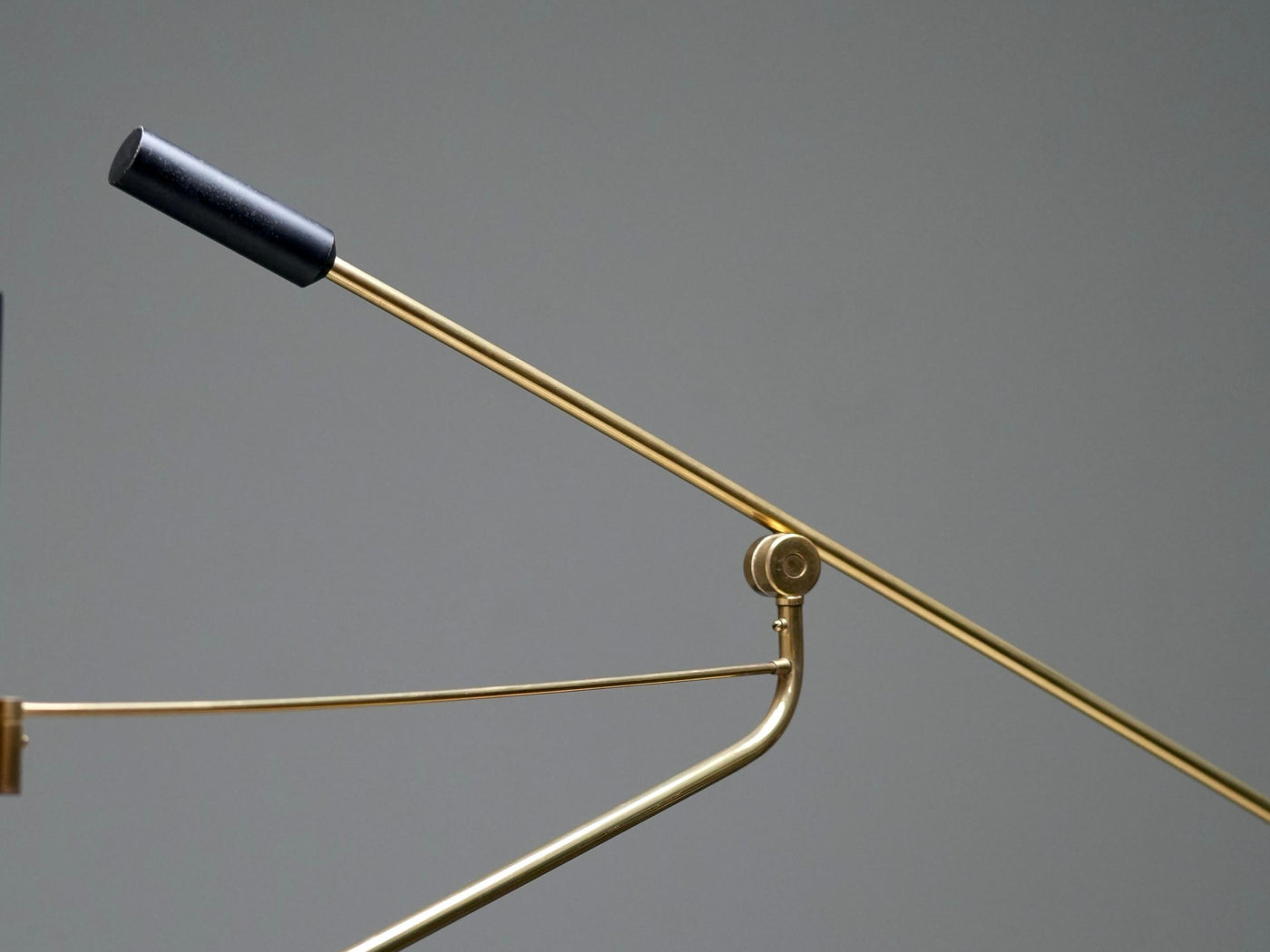 Stilnovo No 3030 Wall Light in Brass and black Metal, Italy, 1950's