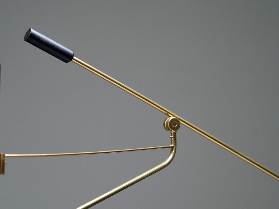 Stilnovo No 3030 Wall Light in Brass and black Metal, Italy, 1950's