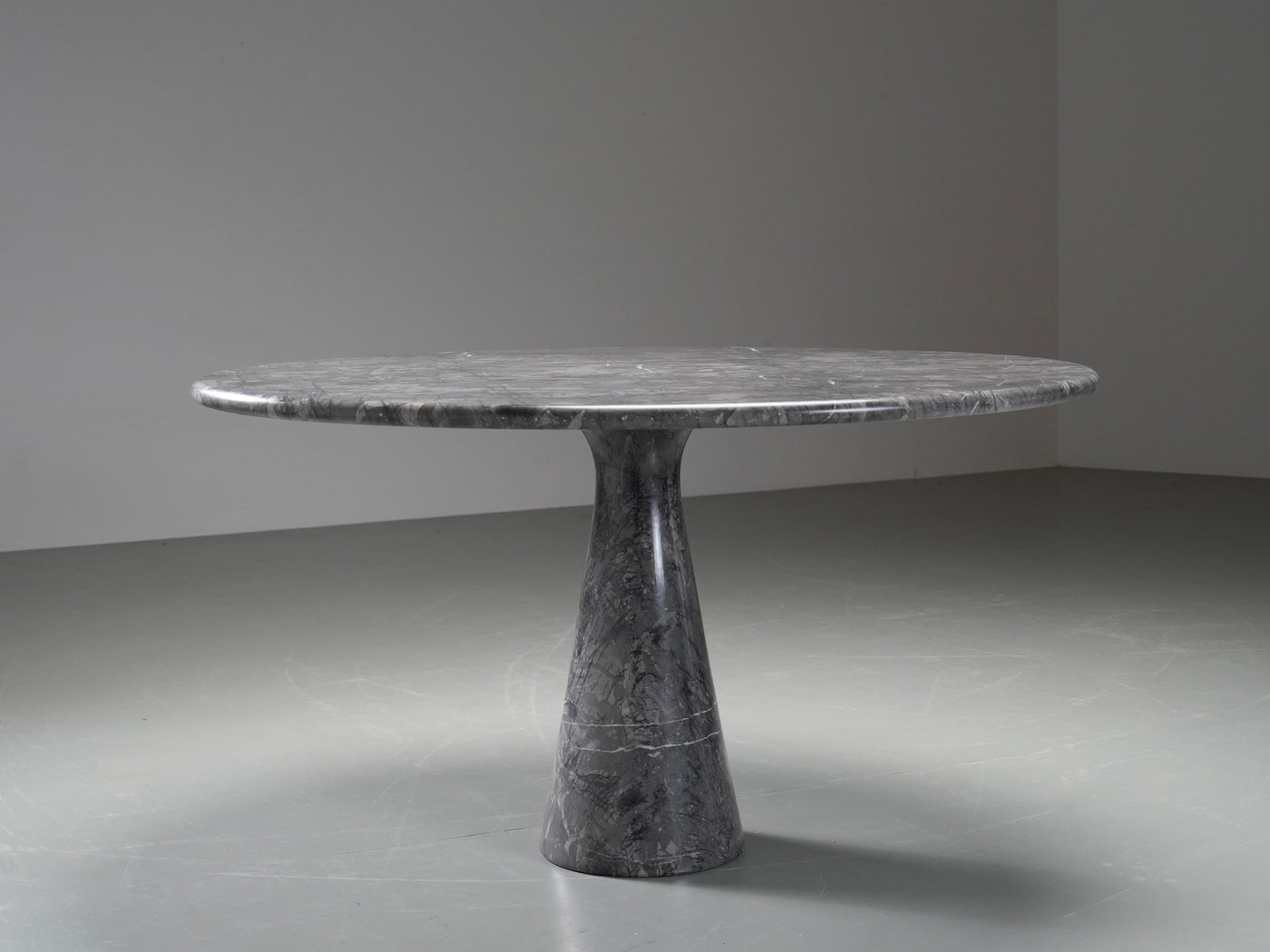 A. Mangiarotti M1 Dining Table for Tisettanta early production in Marble, 1969