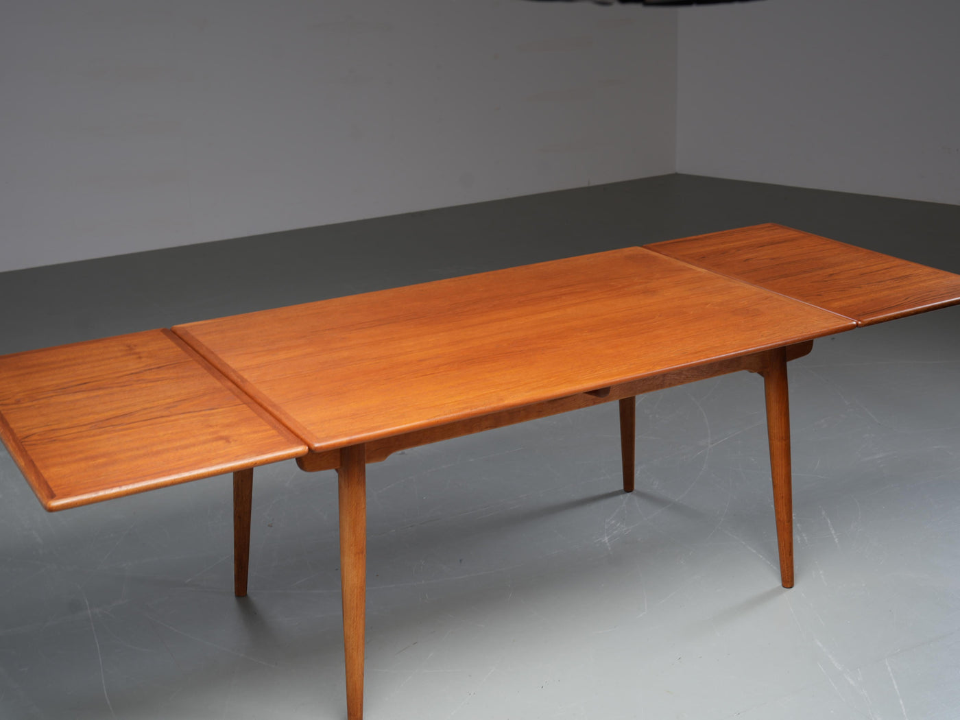 Hans Wegner Teak and Oak Dining Table 312 for Andreas Tuck, Denmark, 1960's
