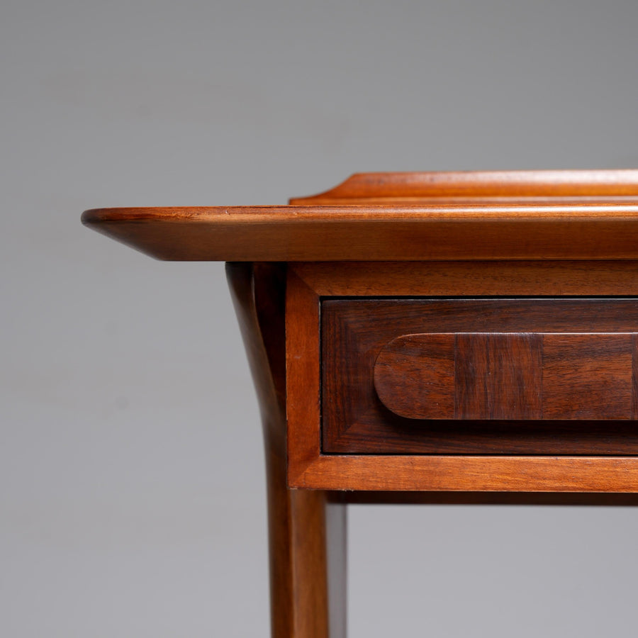 Ico Parisi Console in Walnut and Cherrywood, Italy, 1950's