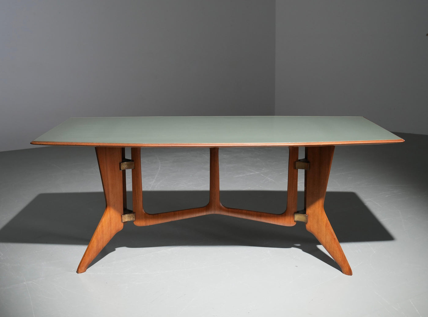 Ariberto Colombo Dining Room Table in Walnut, Glass and Brass, Italy, 1950's