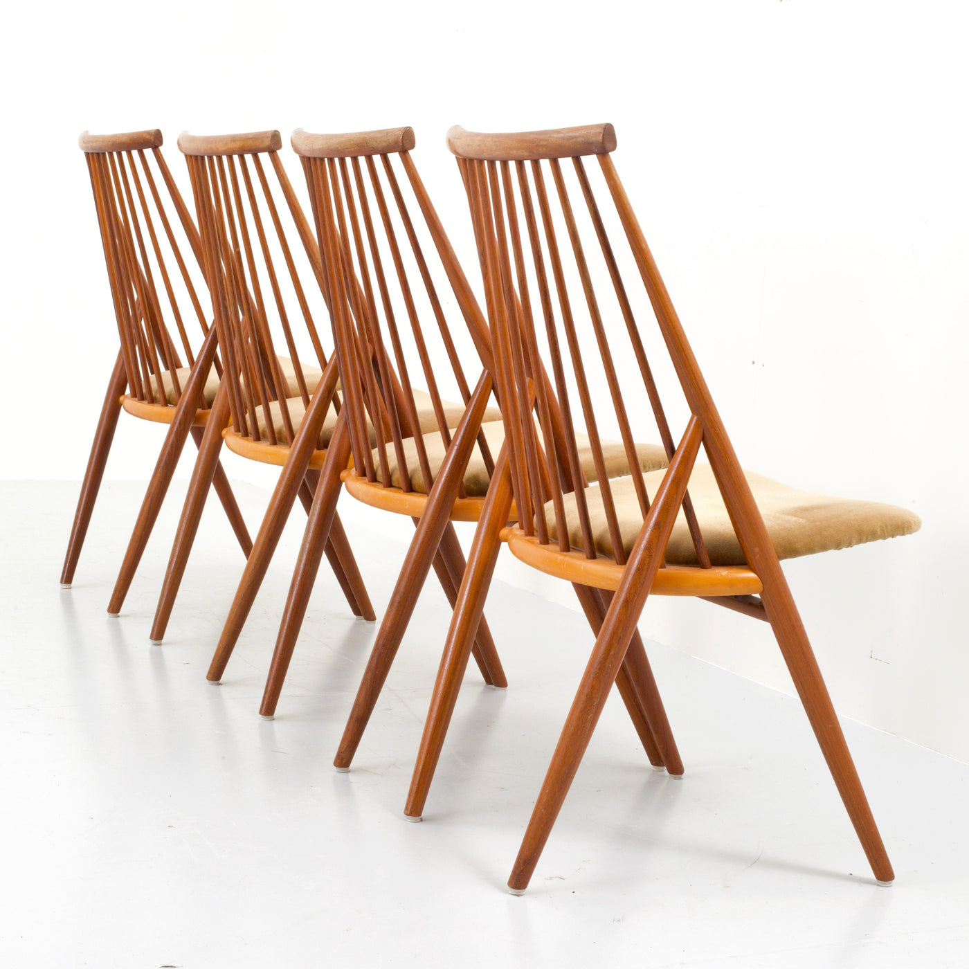Set of 4 'Flamingo' Chairs by Thea Leonard for Nassjo Stolefrabrik, Sweden, 1960