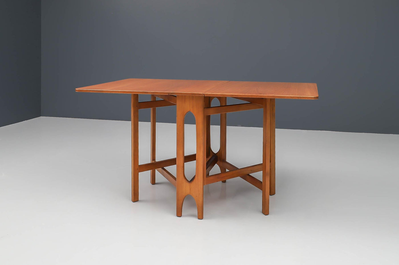 Sculptural Dining Table with Two Drop Leaves in Teak, Denmark, 1960's