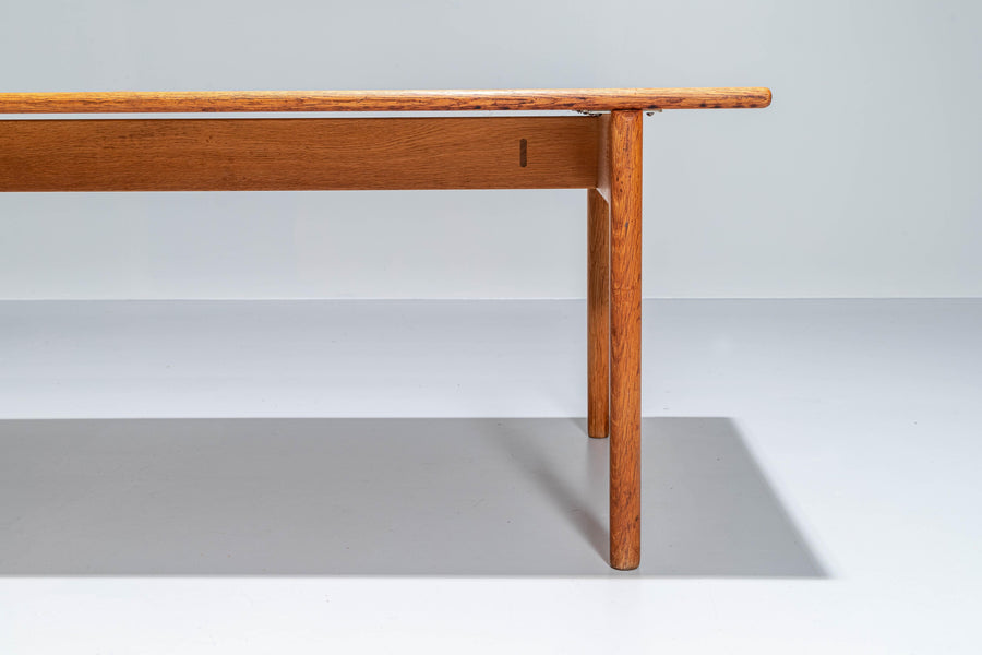 Hans Wegner AT-15 Coffee Table by Andreas Tuck in solid Oak, Denmark, 1960's